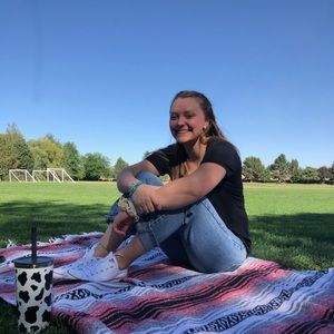 Meet your Posher, Tessa